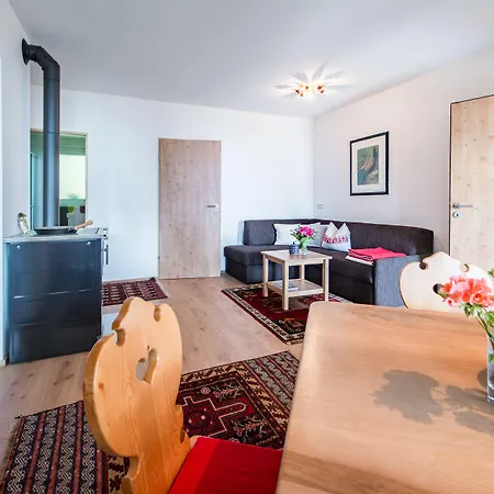 Vomperberg Apartment Schwaz